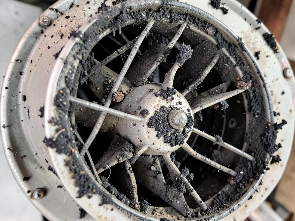 Barrel fan deep clean — Maryborough — before cleaning